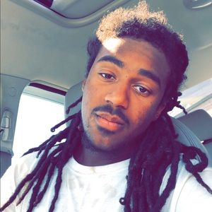 Meet your Posher, Damal